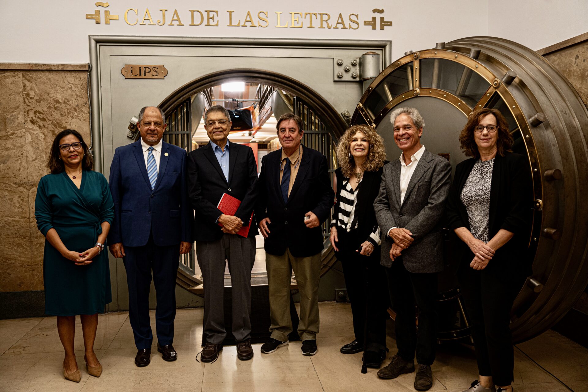Palabras en la entrega del legado de Ernesto Cardenal a la Caja de las Letras del Instituto Cervantes.